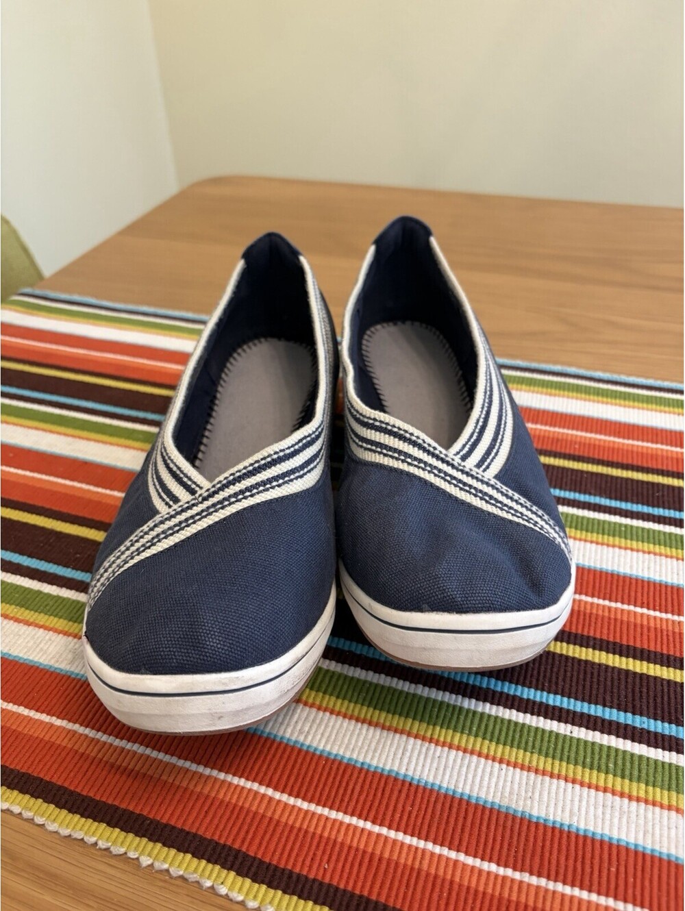 Clarks Cloudsteppers Women’s Slip-On Comfort Shoes Flat Blue Navy Canvas Size 10